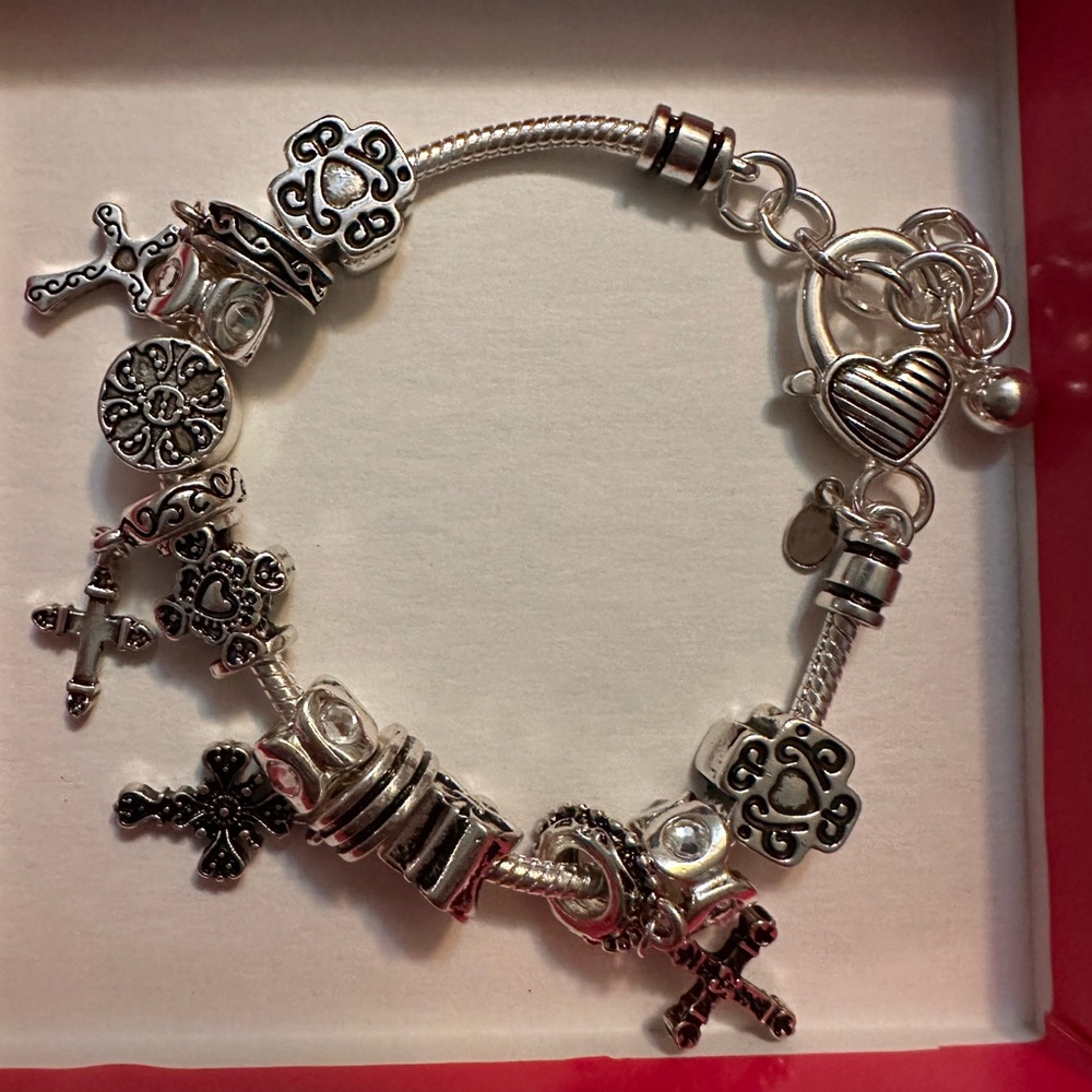 Premier Designs Charm Slide Bracelet Silver Tone Crosses Hearts Fleur De Lis